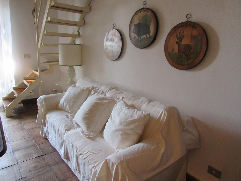 Rifugio Dei Tre Pini Guest House Castelmola Exterior photo